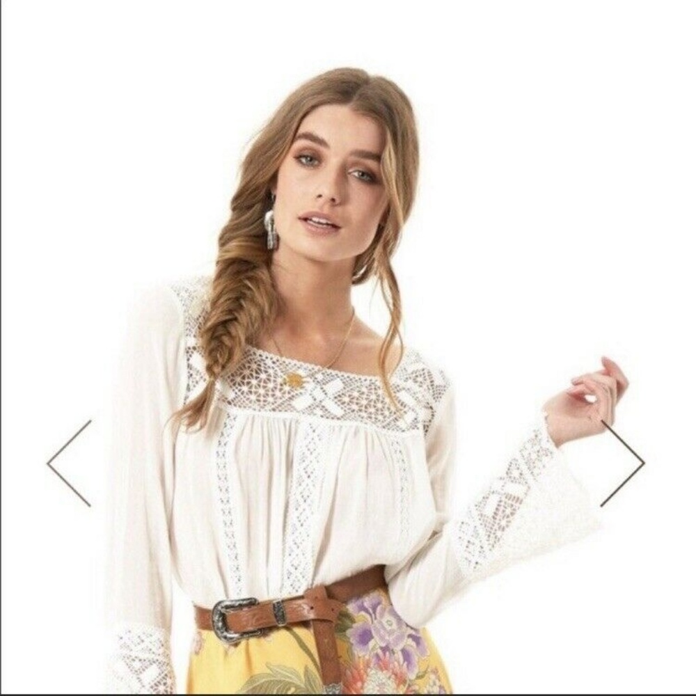 SPELL AND GYPSY SUNDAY FEELS BLOUSE SMALL